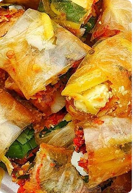 Bánh tráng cuộn lắc khô heo